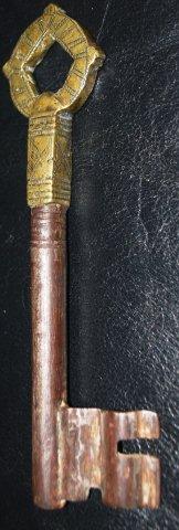 Antique Omani key
